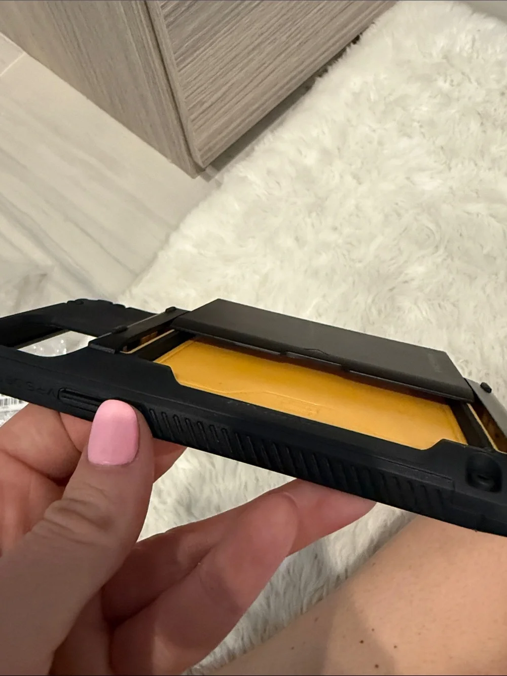 iPhone 15 VRS Design Rugged Phone Case with Yellow Card Slot - Black
